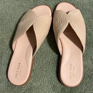 New Cole Haan Cream Sandals in Women’s 8